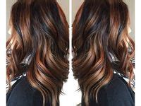 Karamell melír sötétbarnán hajban