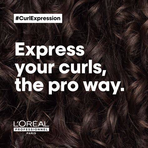 Infografika: Curl Expression mélytisztításának lépései és hatóanyagai