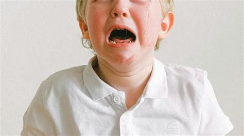 Hajlakkok típusai és fixálási erősségei