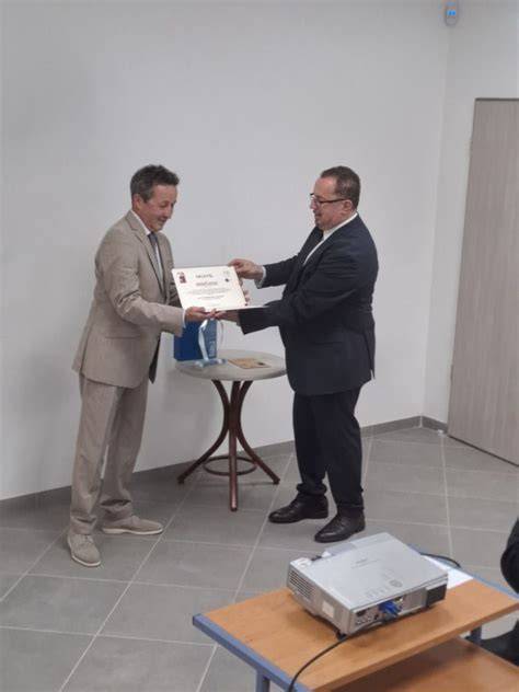 arc-iskola-központi-szépségszalon