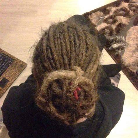 Dreadlock készítés lépései - ábrázolás