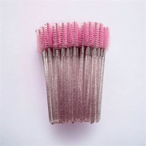 szempillaspirál kefe