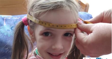 Fejkörfogat mérése parókához