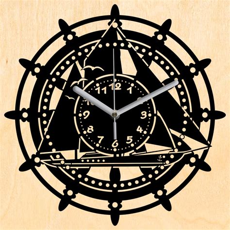 Vitorlás hajóval díszített falióra