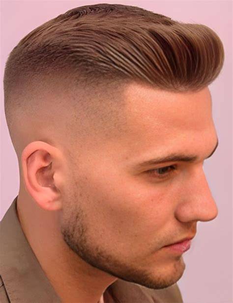 Crew cut és Pompadour variációk összehasonlítása
