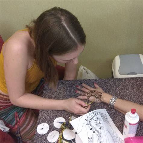 henna por otthoni festés ábra