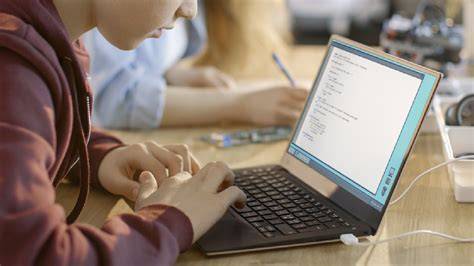 Informatika és távközlés oktatás vizuálisan